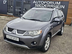 Bild des Angebotes Mitsubishi Outlander 2.2 DI-D ALLRAD Intense 7 Sitzer ALCAN