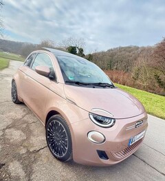 Bild des Angebotes Fiat 500 La Prima