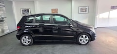 Bild des Angebotes Mercedes-Benz B 180 BlueEFFICIENCY PDC Klima TÜV 12/2027