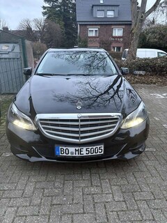 Bild des Angebotes Mercedes-Benz E 220 E 220 BlueTec 2.Hand Sehr Gepflegt