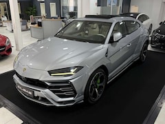 Bild des Angebotes Lamborghini Urus 4.0 V8*CARBON*AKRAPOVIC*PANORAMA*B&O*360*