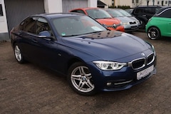 Bild des Angebotes BMW 330 i Sport Line *SCHALTER *NAVI *1.HAND