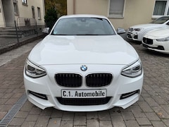 Bild des Angebotes BMW 135 i xDrive Bi-Xenon/Navi/F1/PDC/SHZ/Hifi