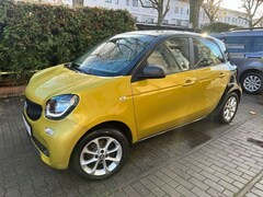 Bild des Angebotes smart forFour FOR FOUR AUTOMATIK|PANORAMA|TEMPOMAT|PDC|LED