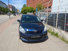 Bild des Angebotes Toyota Verso Executive D4D