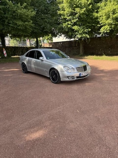 Bild des Angebotes Mercedes-Benz E 320 CDI 7G-TRONIC Avantgarde