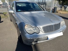 Bild des Angebotes Mercedes-Benz C 270 CDI C -Klasse Lim.