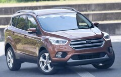 Bild des Angebotes Ford Kuga Titanium 4x4 Navi Bi-Xenon SHZ PDC Automat T-Leder