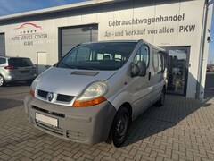 Bild des Angebotes Renault Trafic Combi L1H1 2,7t  verglast*8Sitzer*AHK*