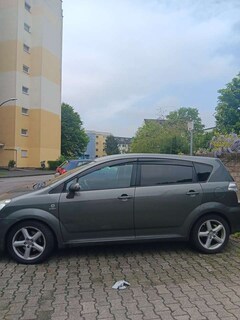 Bild des Angebotes Toyota Corolla Verso 2.2 D-4D DPF Sol
