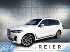 Bild des Angebotes BMW X7 xDrive40d 21",HUD,PanoSky,BMW NV,Sthzg,AHK