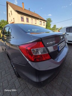 Bild des Angebotes Honda Civic 1.8 i-VTEC Automatik Comfort