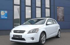 Bild des Angebotes Kia Ceed / cee'd 1.6 EX*KLIMA*RADIO*PANORAMA*8-FACH*