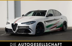 Bild des Angebotes Alfa Romeo Giulia Quadrifoglio 2.9 *Bi-XENON*CARBON*SPARCO*
