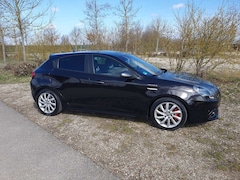 Bild des Angebotes Alfa Romeo Giulietta Giulietta 1.8 TBi 16V TCT Veloce