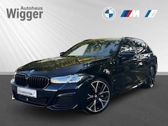 Bild des Angebotes BMW 540 d xDrive touring/Sportpaket/HUD/Navigation
