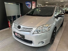 Toyota Auris Executive