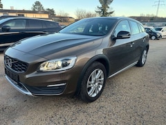 Bild des Angebotes Volvo V60 CC Momentum AWD, Autom.sehr gepflegt