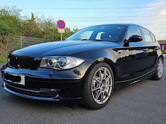 Bild des Angebotes BMW 130 130i