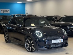Bild des Angebotes MINI Cooper S CooperS/Aut/5-Trg/LEDer/Navi/Kamer/KomfoZg/DrivA