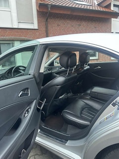 Bild des Angebotes Mercedes-Benz CLS 320 CDI 7G-TRONIC DPF