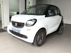 Bild des Angebotes smart forTwo AUTOM KLIMA ALLWETTER USB BLUETOOTH