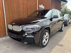 Bild des Angebotes BMW X5 xDrive 40e M Sport Panorama Navi LED Leder