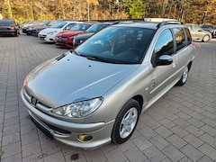 Bild des Angebotes Peugeot 206 JBL 75