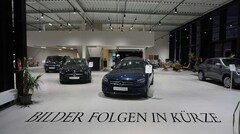 Bild des Angebotes Lancia Voyager AUTOMATIK+LEDER+7 SITZE+SHZ+PDC Gold