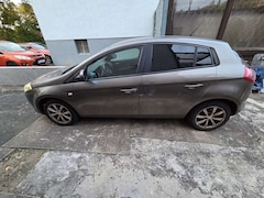 Bild des Angebotes Fiat Bravo 1.4 16V Dynamic