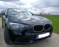 Bild des Angebotes BMW 114 114i , lückenlos Scheckheft,  CARPLAY,  88.500 KM