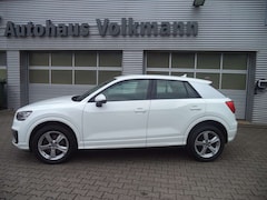 Bild des Angebotes Audi Q2 Sport Sitzheizung Lederlenkrad Sportsitze