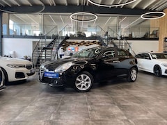 Bild des Angebotes Alfa Romeo Giulietta Basis *1.HAND*KLIMAANLAGE*