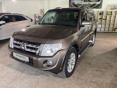 Bild des Angebotes Mitsubishi Pajero 3.2 DI-D Instyle Automatik