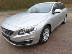 Bild des Angebotes Volvo V60 Linje Business D3 150PS, Leder, Cam, 1.Hand