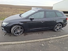 Bild des Angebotes SEAT Leon Cupra 300 4Drive