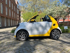 Bild des Angebotes smart city-coupé/city-cabrio smart fortwo cabrio twinamic passion