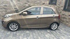 Bild des Angebotes Kia Picanto FIFA World Cup Edition