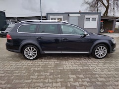 Bild des Angebotes VW Passat Alltrack Variant Basis BMT 4Motion+LEDER