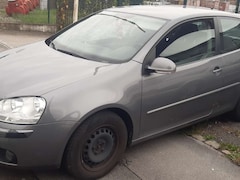 Bild des Angebotes VW Golf 1.6 Mpi Klimaautomatik