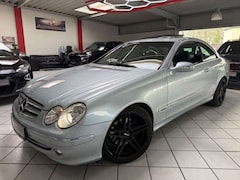 Bild des Angebotes Mercedes-Benz CLK 270 CDI Coupe ELEGANCE XENON LEDER NAVI
