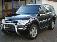 Bild des Angebotes Mitsubishi Pajero Pajero 3.2 DI-D Automatik