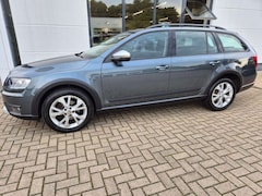 Bild des Angebotes Skoda Octavia Combi Scout 4x4