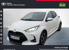 Bild des Angebotes Toyota Yaris 1,5-l-VVT-iE Hybrid*TEAM-D.*KAMER*SHZ*LED*