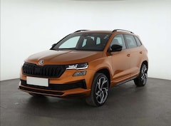 Bild des Angebotes Skoda Karoq 1.5TSI DSG Sportline Matrix+ACC+el.Klappe