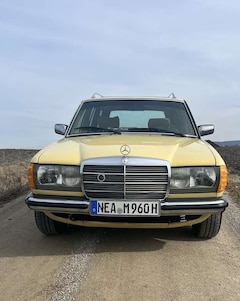 Bild des Angebotes Mercedes-Benz 300 W123 300D Kombi California