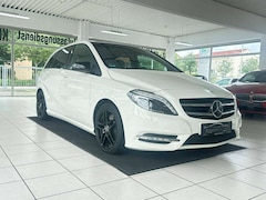 Bild des Angebotes Mercedes-Benz B 220 B 220 4Matic (246.247)