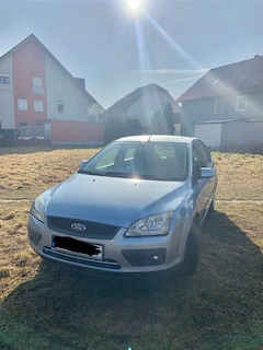 Bild des Angebotes Ford Focus 1.6 16V Ambiente