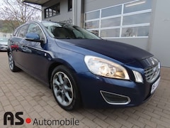 Bild des Angebotes Volvo V60 Kombi Ocean Race 1.6 D Drive 2.Hd*Navi*SHZ