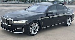 Bild des Angebotes BMW 730 d-VollGarantie bis 07/2027-Vollausst.-8 Fach ber.